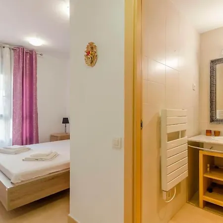 Sa Boadella Con Piscina Y Garaje Close To The 公寓 *