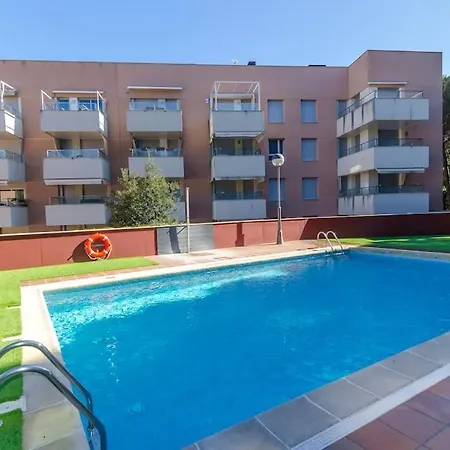 Sa Boadella Con Piscina Y Garaje Close To The 公寓 *